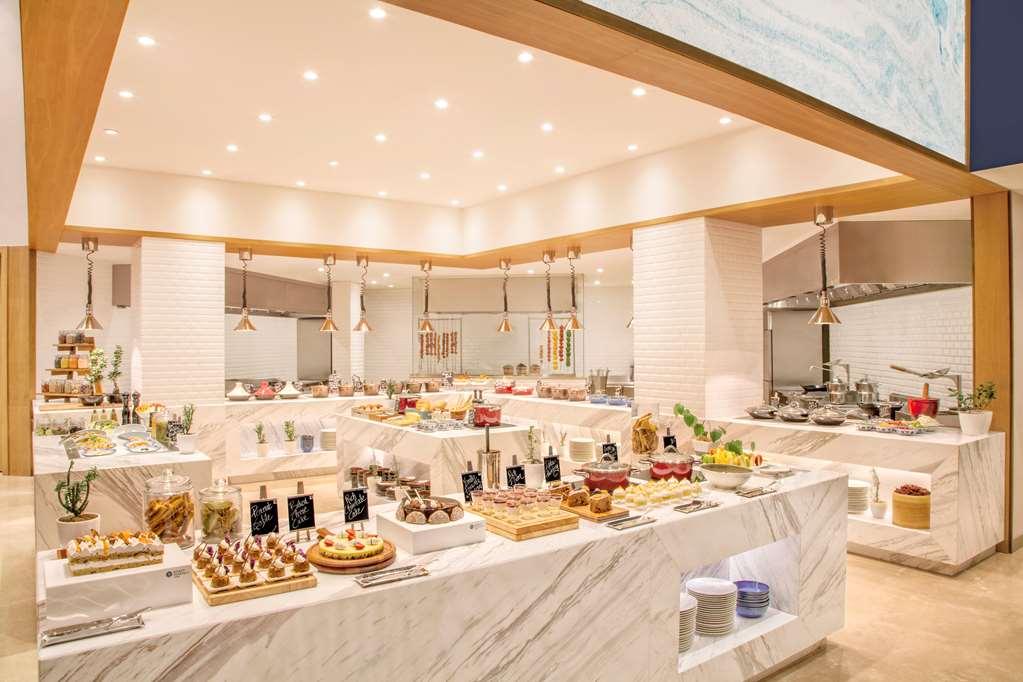 Hotel Hyatt Regency Thrissur Restauracja zdjęcie
